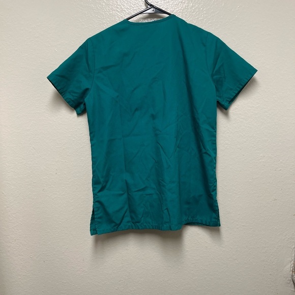 “SET” top and pants Cherokee. New with out tags 🏷️ - Picture 12 of 15